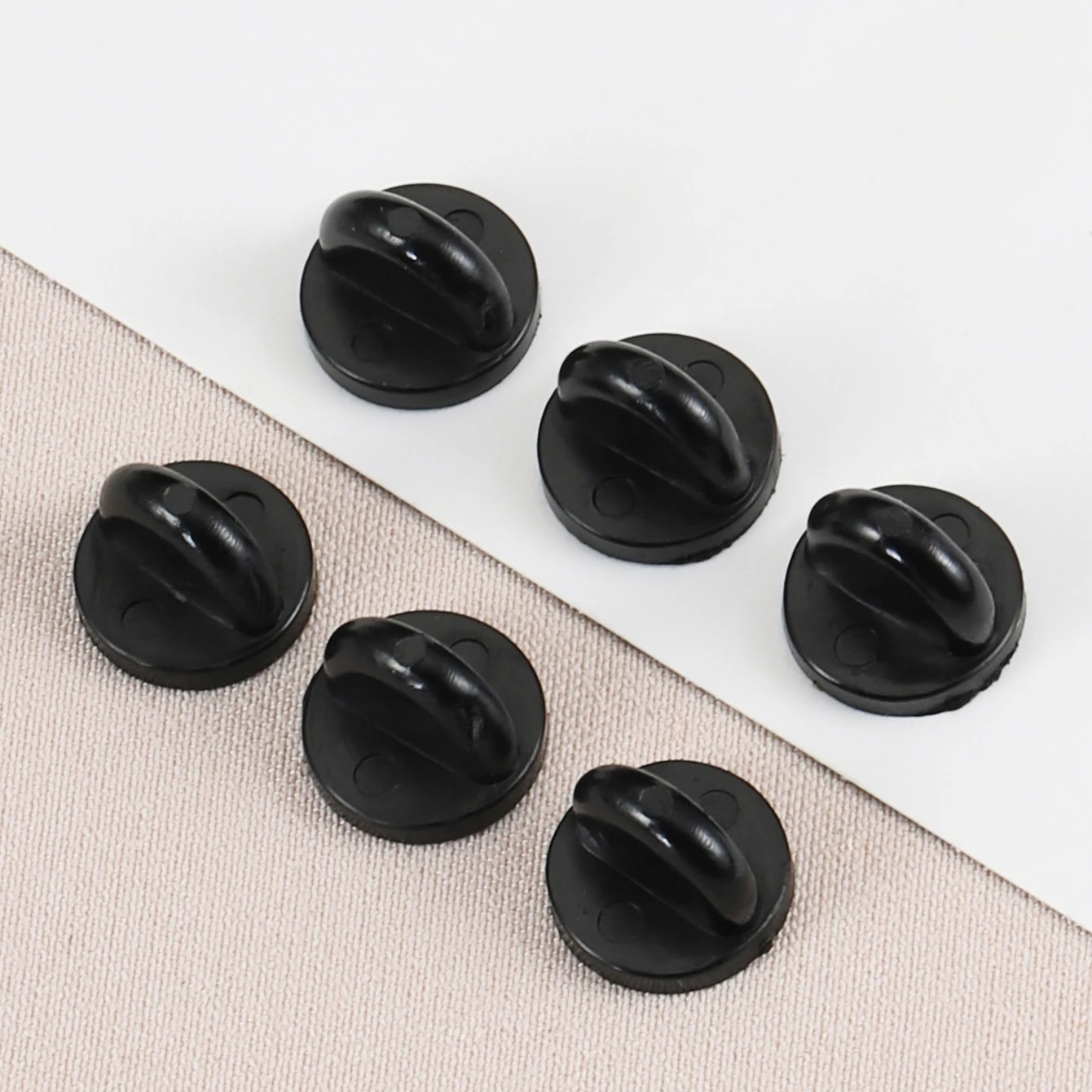 Black Rubber Brooch Pin Back S - Butterfly Rubber Sheet ulasan dan harga